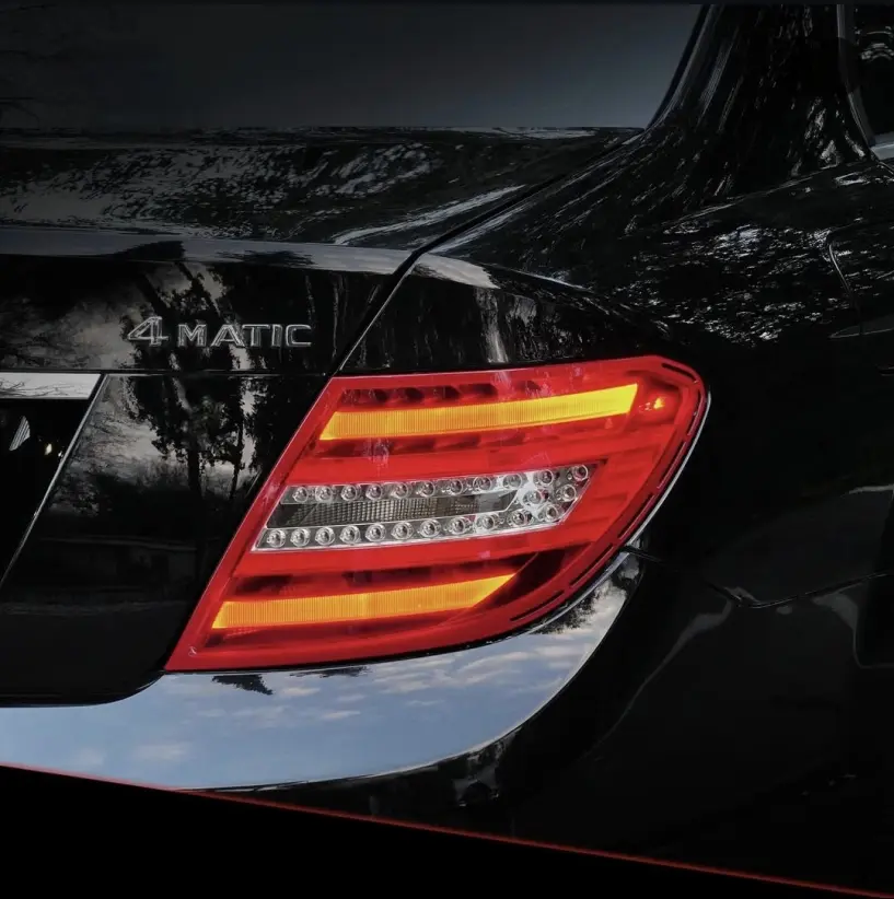 Merrni me qira një makinë në Tirana