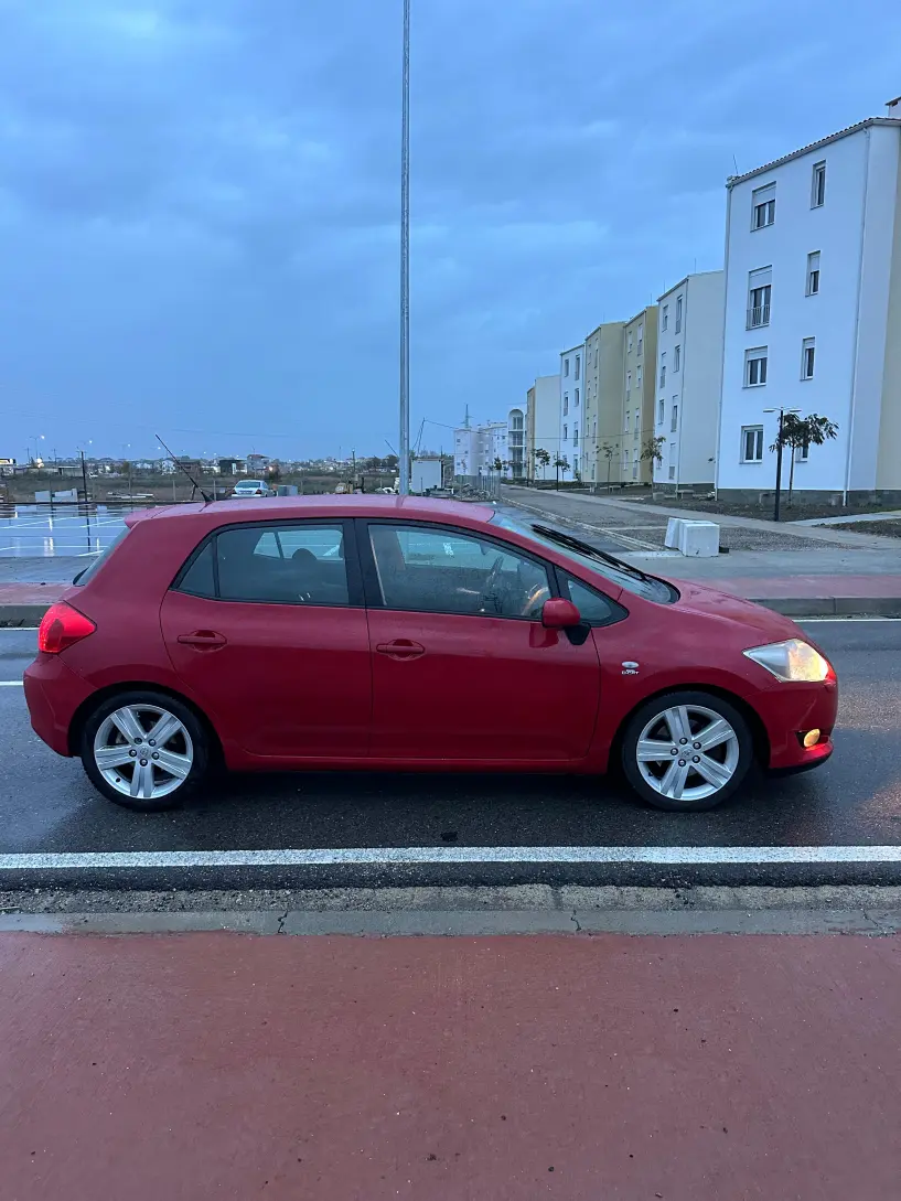 Alquila un coche en Durrës
