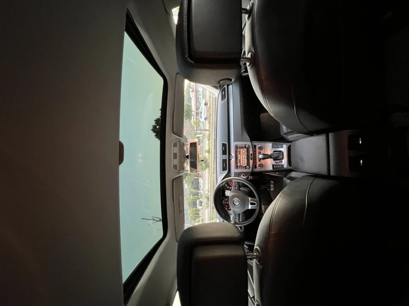 Merrni me qira një makinë në Tirana