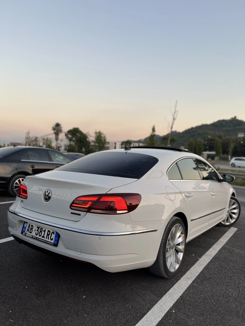 Merrni me qira një makinë në Tirana