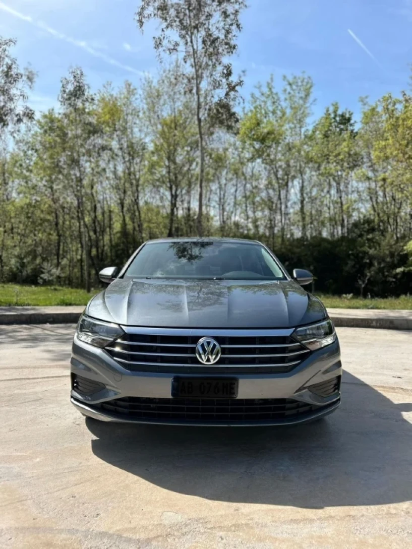 Wynajmij samochód w Tirana