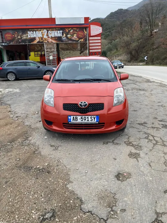 Rent a 2008 Toyota Yaris in Tirana