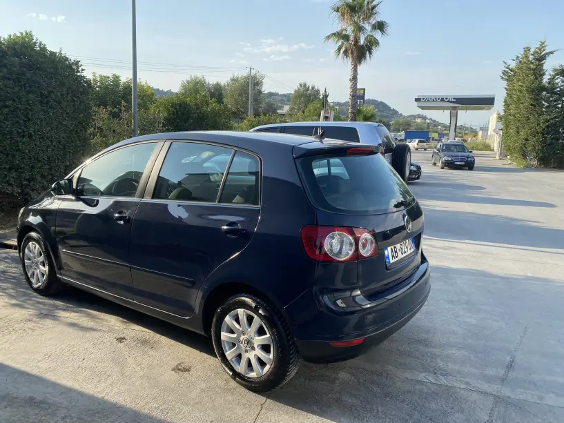 Auto mieten in Tirana