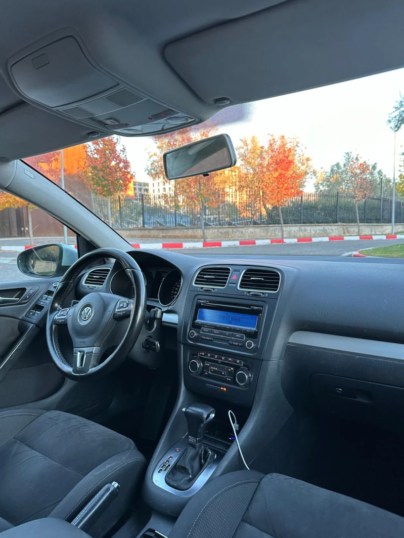 Louer une voiture à Tirana