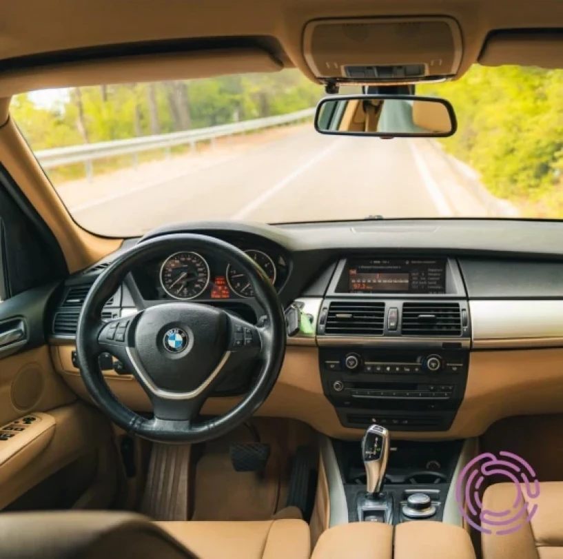 Alquila un coche en Tirana