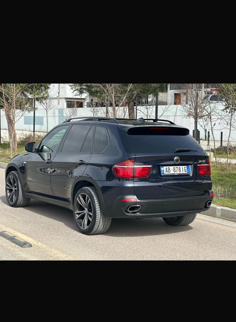 Wynajmij samochód w Tirana