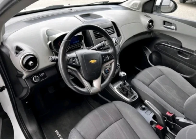 Wynajmij samochód w Tirana