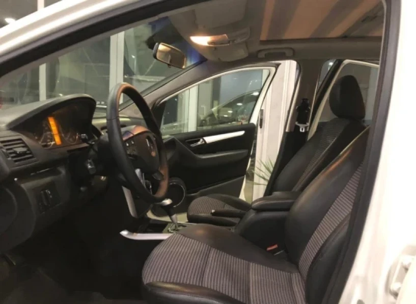 Rent a car in Tirana