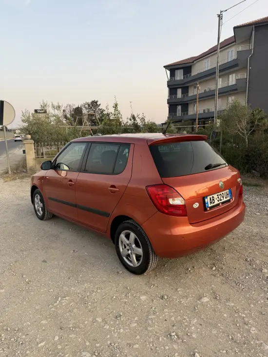 Rent a 2010 Skoda Fabia in Tirana