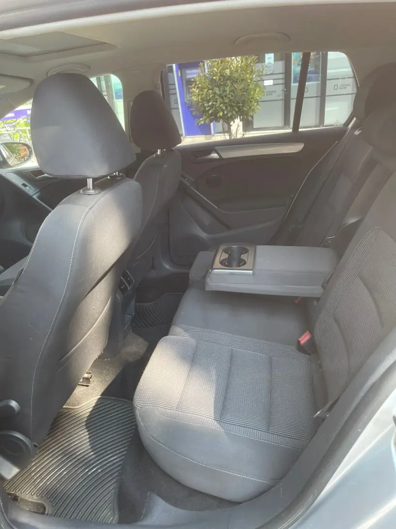 Rent a car in Tirana