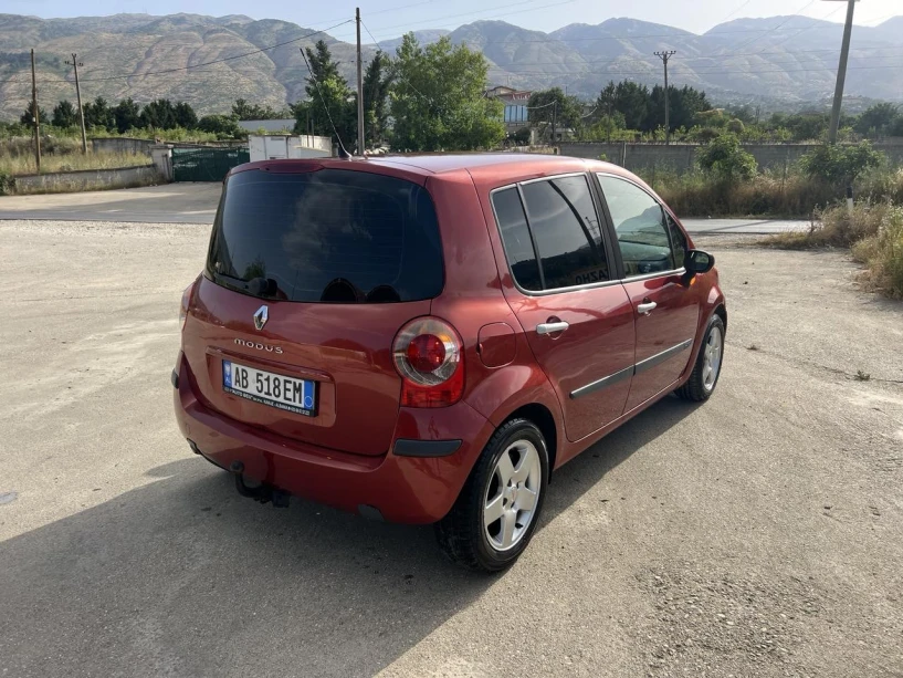 Rent a car in Gjirokastër