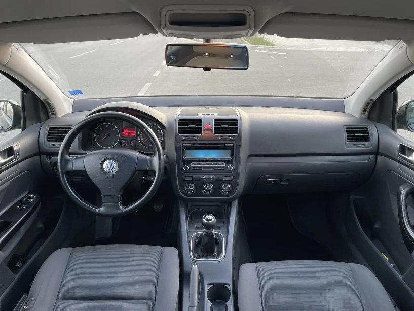 Rent a car in Tirana