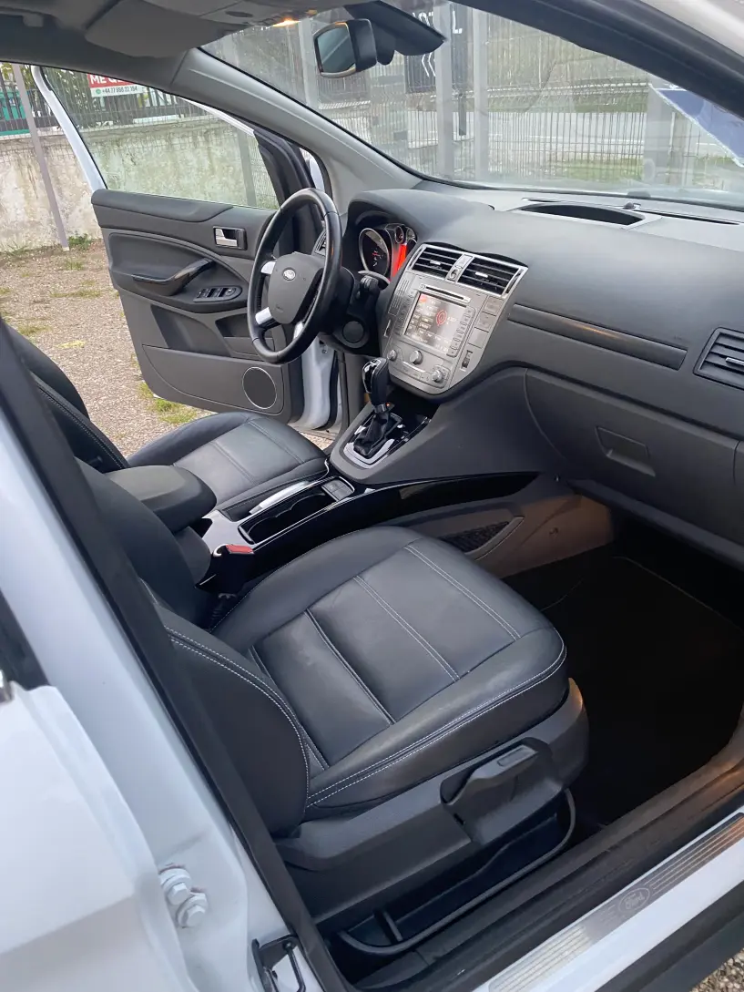 Auto mieten in Tirana