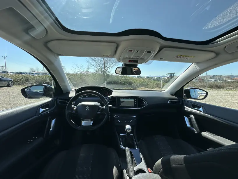 Rent a car in Tirana