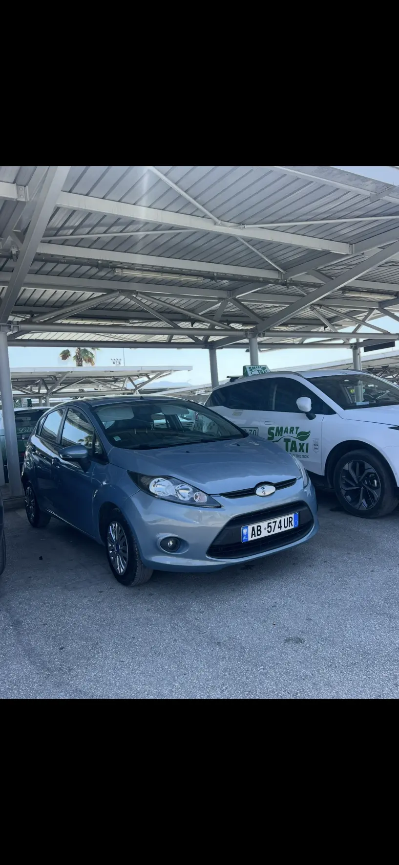 Wynajmij samochód w Tirana