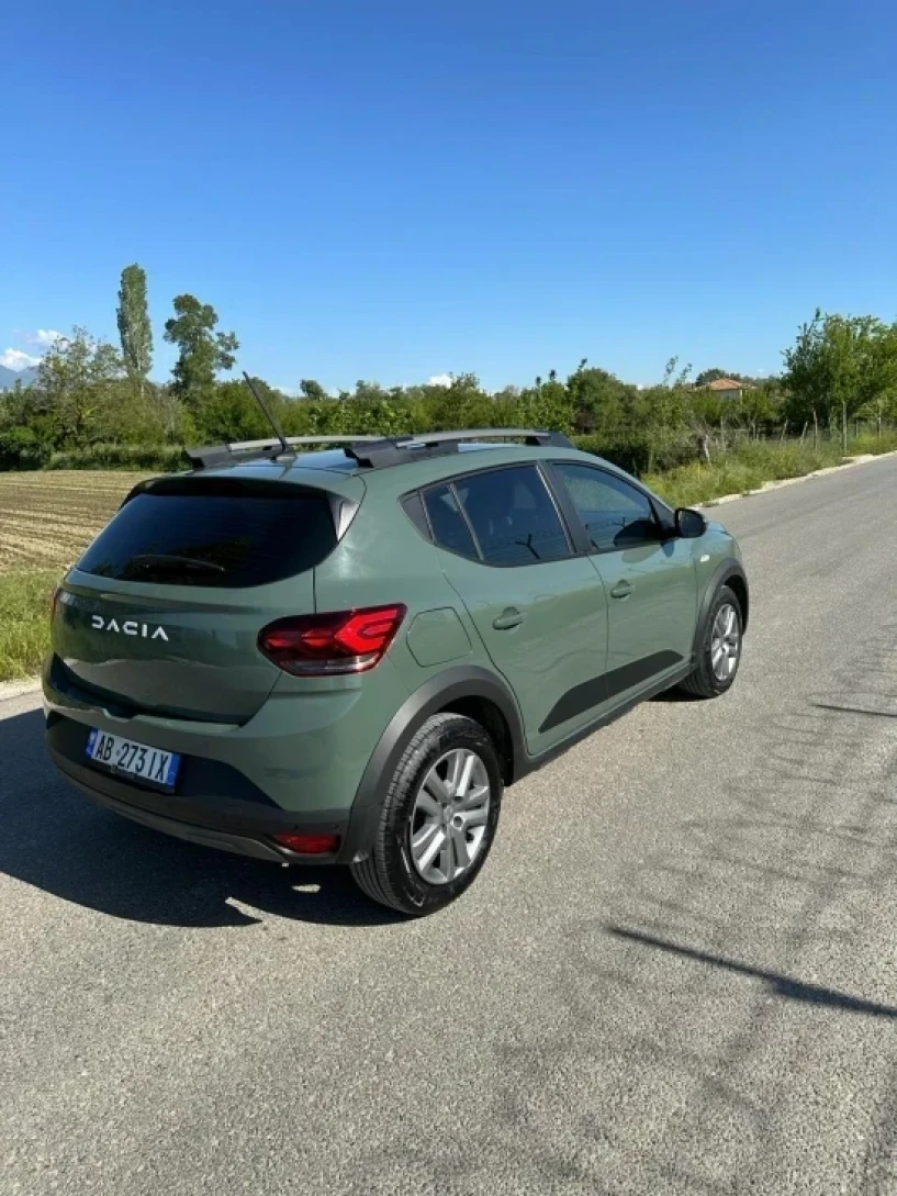 Louer une voiture à Tirana