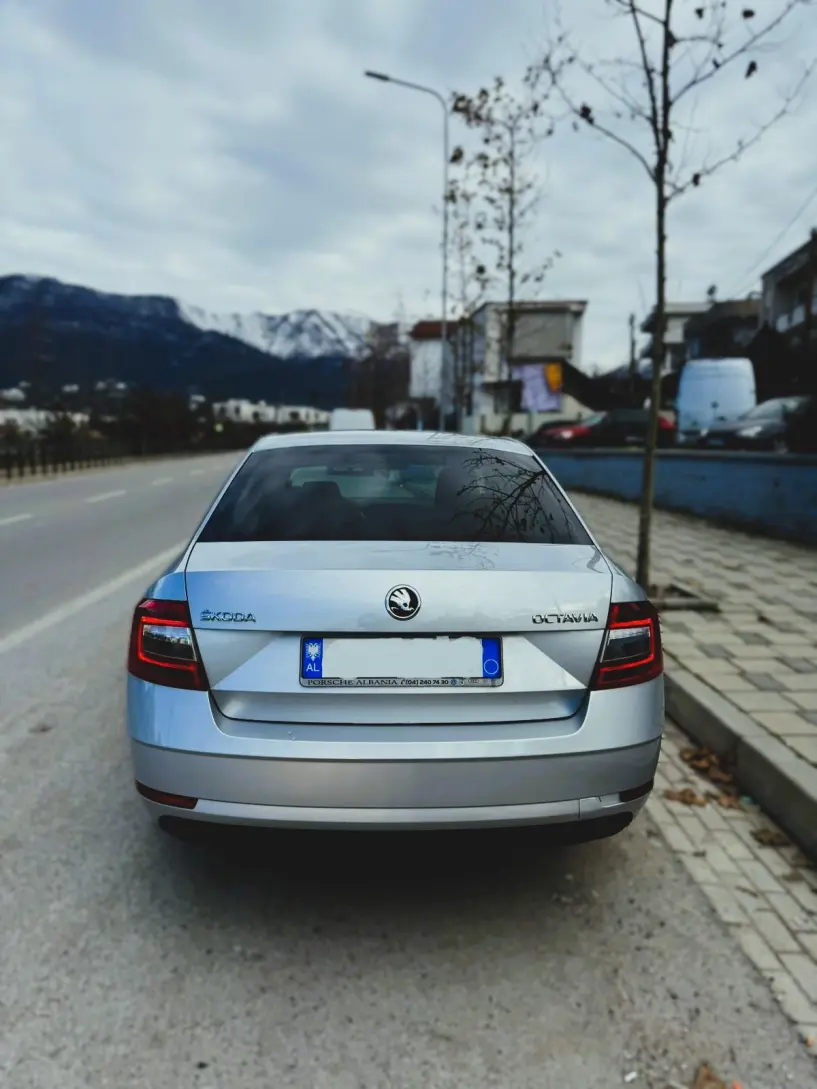 Rent a car in Tirana
