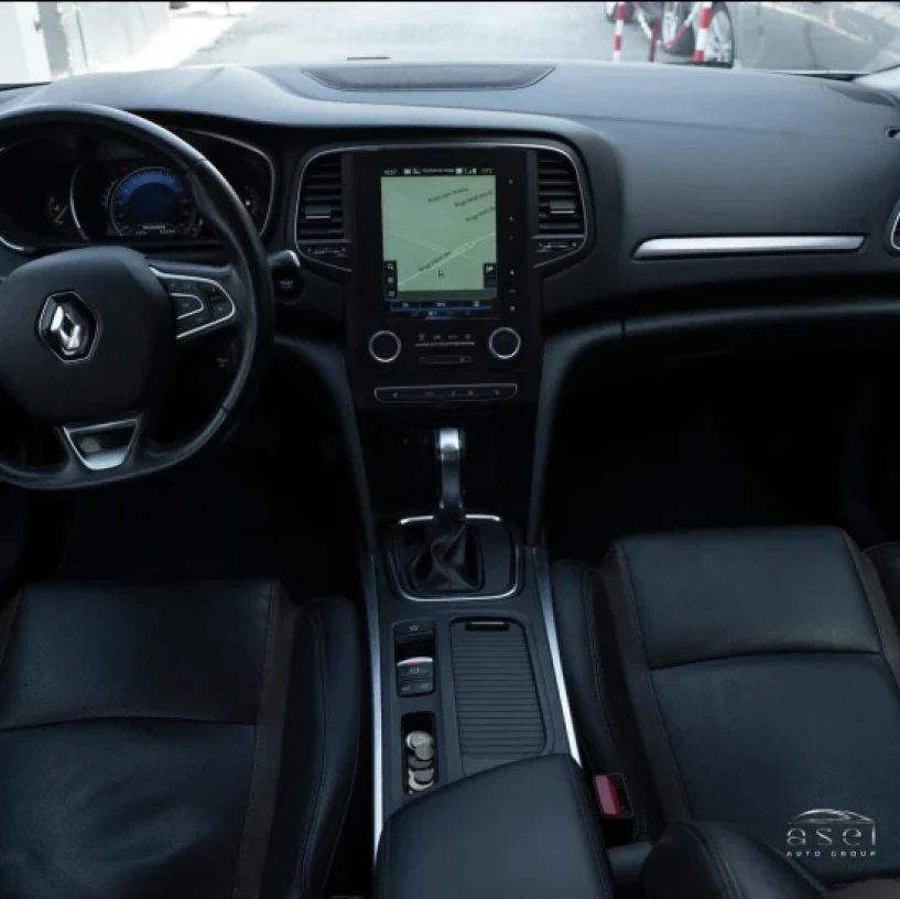 Wynajmij samochód w Tirana