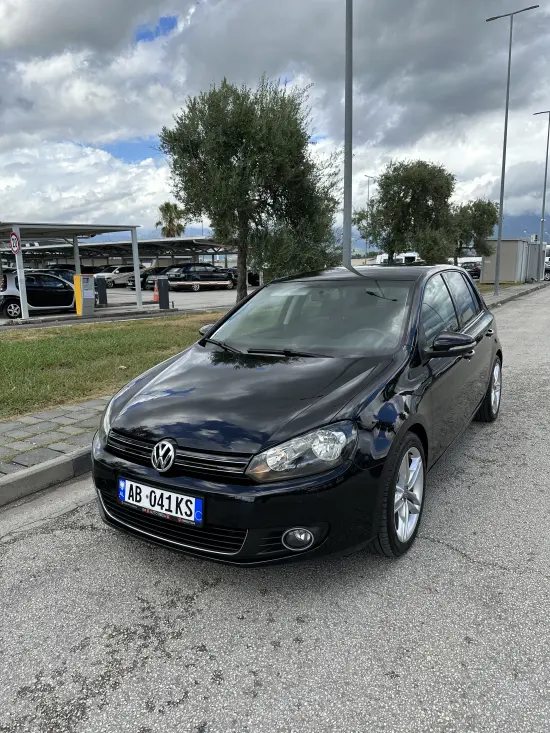 2012 Volkswagen Golf 6 in Tirana mieten
