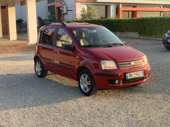 Rent a 2009 Fiat Panda in Tirana