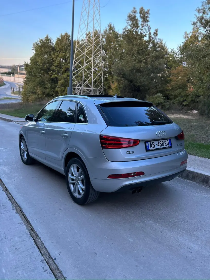 Wynajmij samochód w Tirana