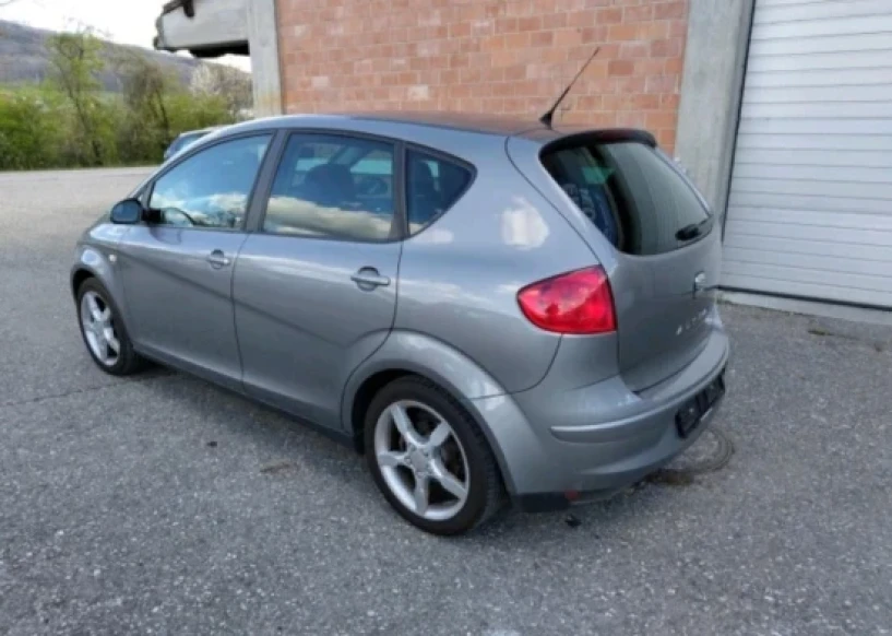 Louer une voiture à Tirana