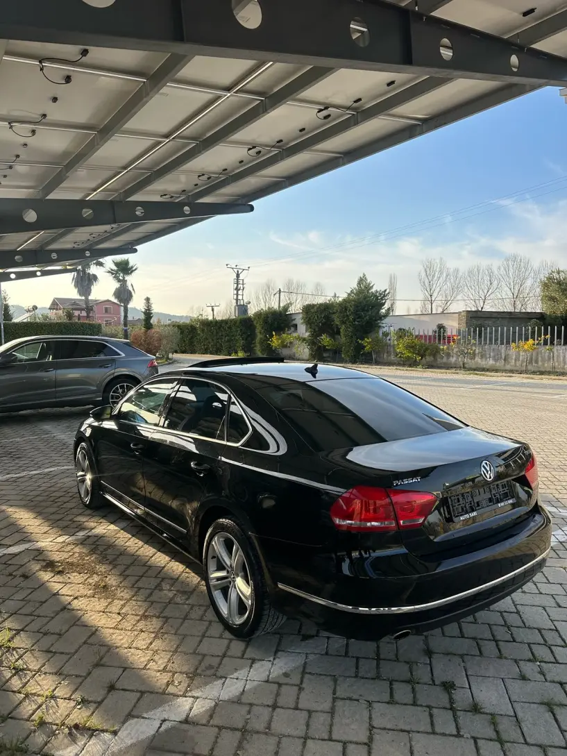 Rent a car in Tirana