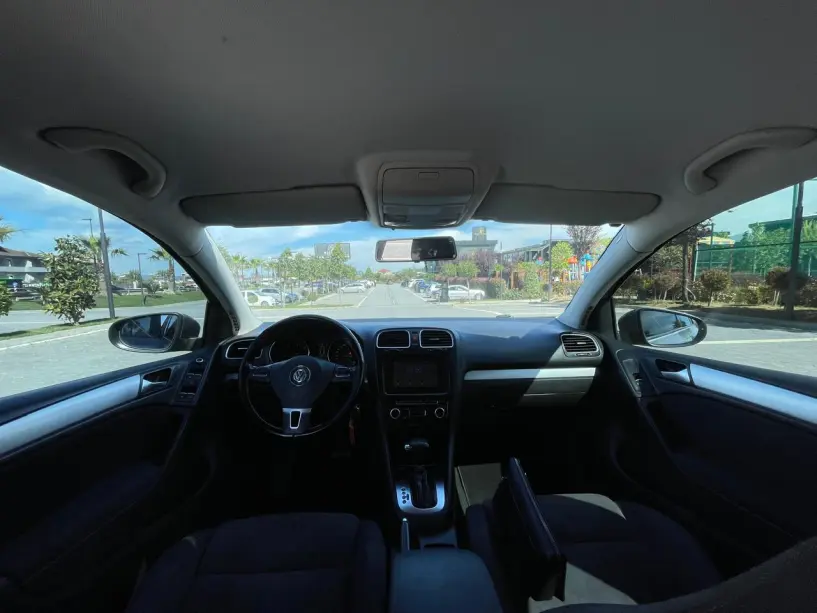 Rent a car in Tirana