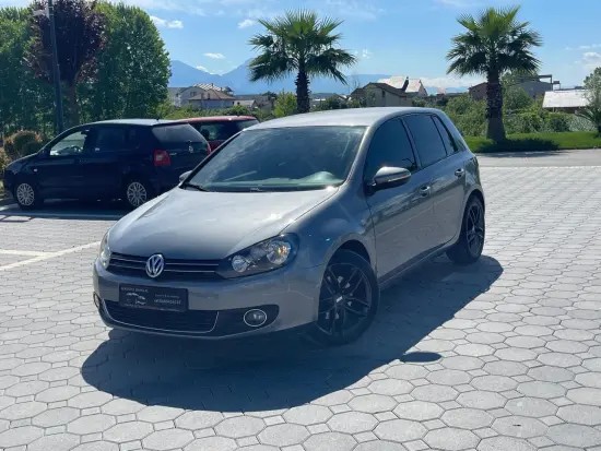 Rent a 2012 Volkswagen Golf 6 in Tirana