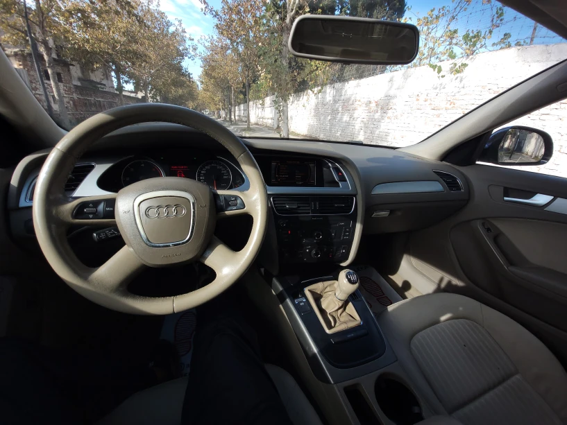 Louer une voiture à Durrës