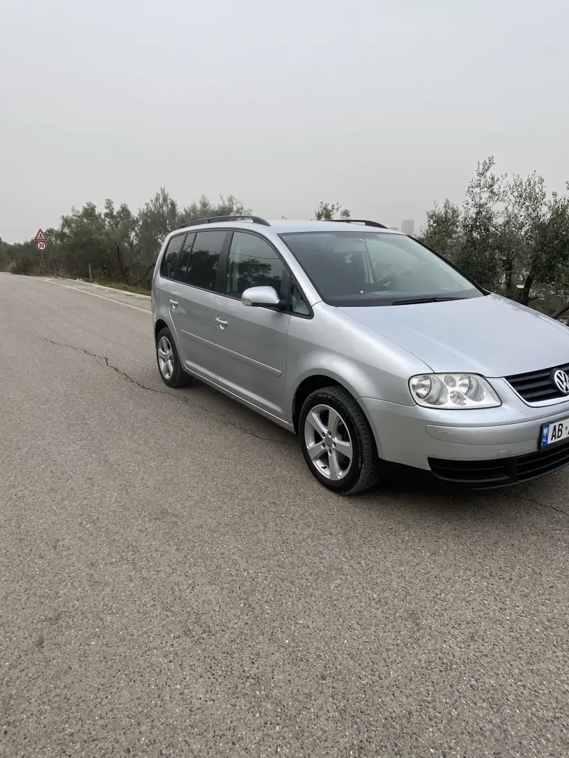 Rent a car in Tirana