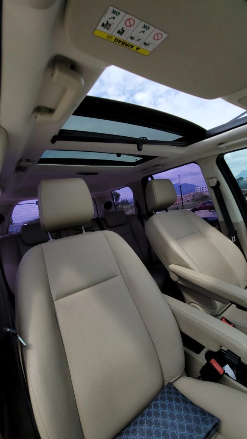 Merrni me qira një makinë në Tirana