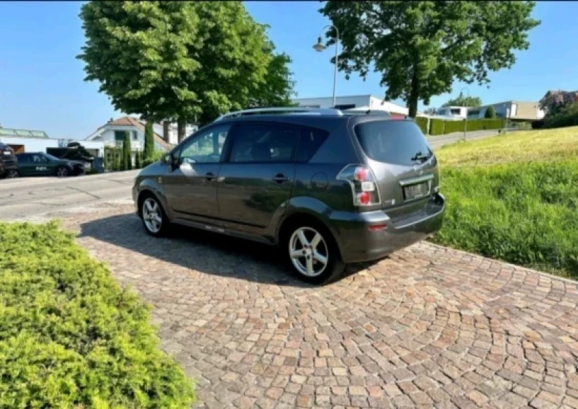 Auto mieten in Tirana