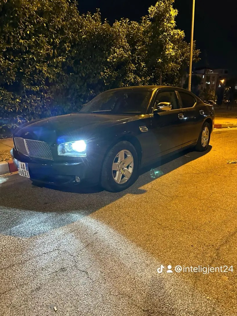 Wynajmij samochód w Tirana