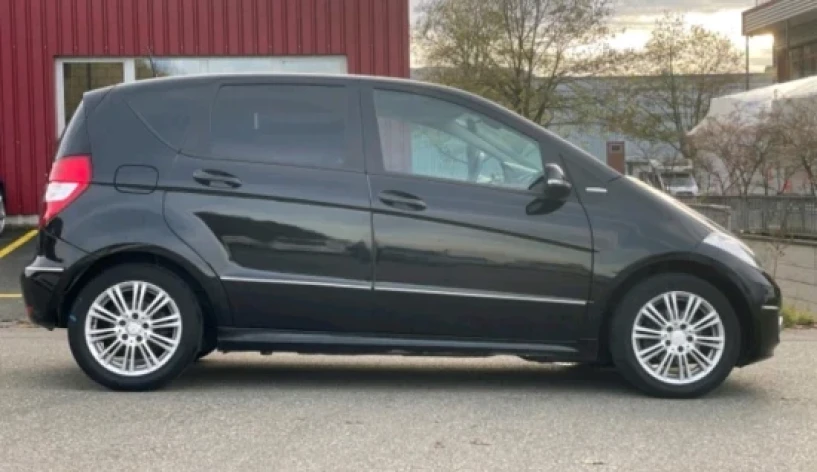 Louer une voiture à Tirana