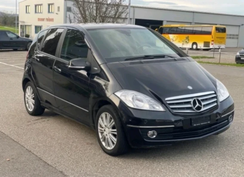 Louer une voiture à Tirana