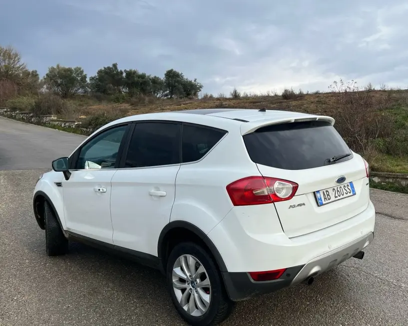 Rent a car in Tirana