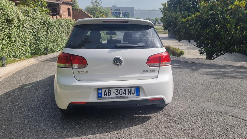Auto mieten in Tirana