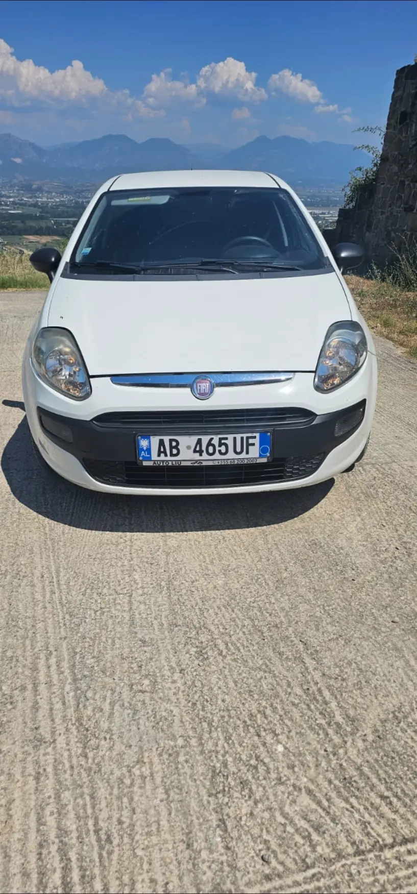 Rent a car in Tirana