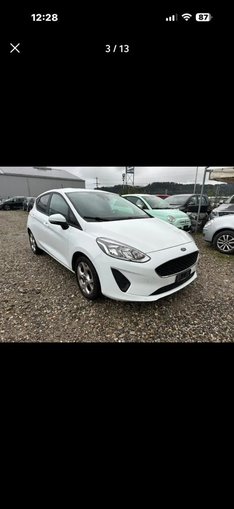 Merrni me qira një makinë në Tirana