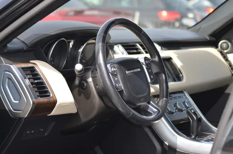 Wynajmij samochód w Tirana