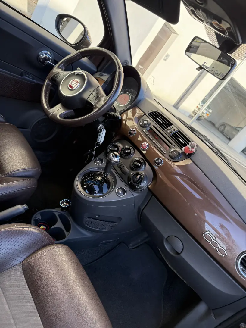 Auto mieten in Tirana