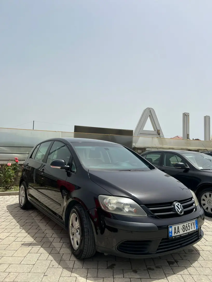Rent a car in Tirana