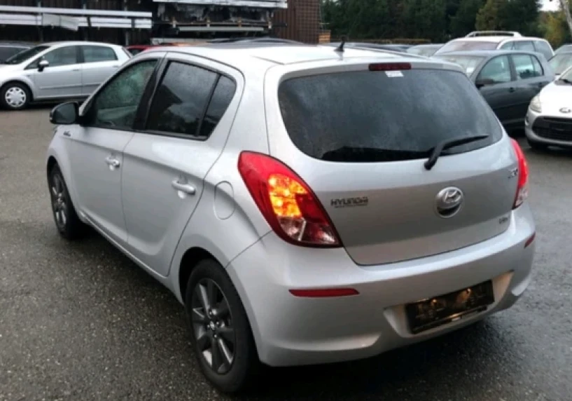 Rent a car in Tirana