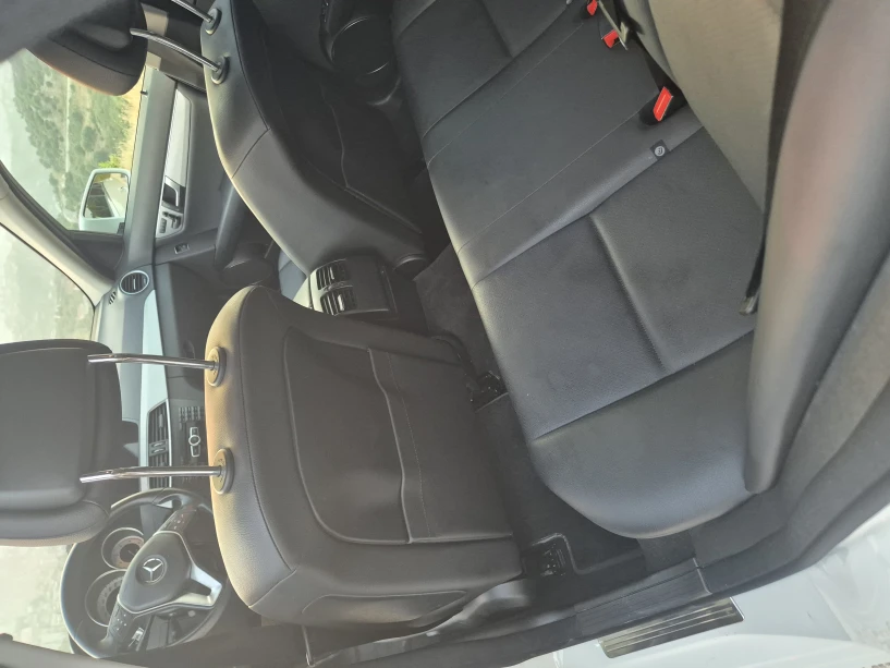 Wynajmij samochód w Vlorë