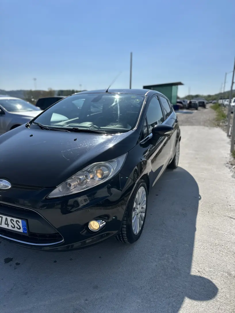 Rent a car in Tirana