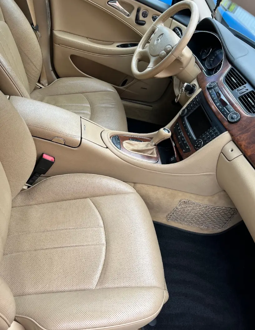 Rent a car in Tirana