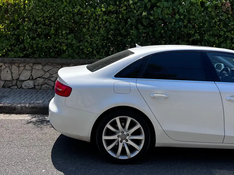 Louer une voiture à Tirana