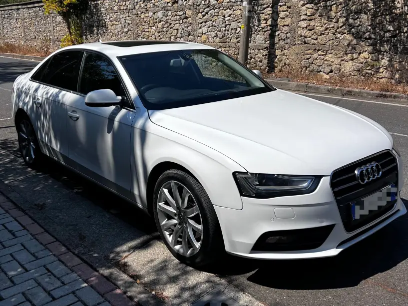 Louer une voiture à Tirana