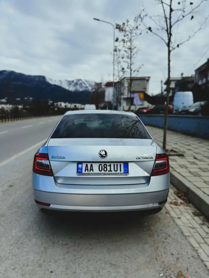 Rent a car in Tirana